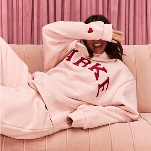 VALENTINES DAY PEONY PINK PARKE MOCKNECK 2026 DROP L/XL